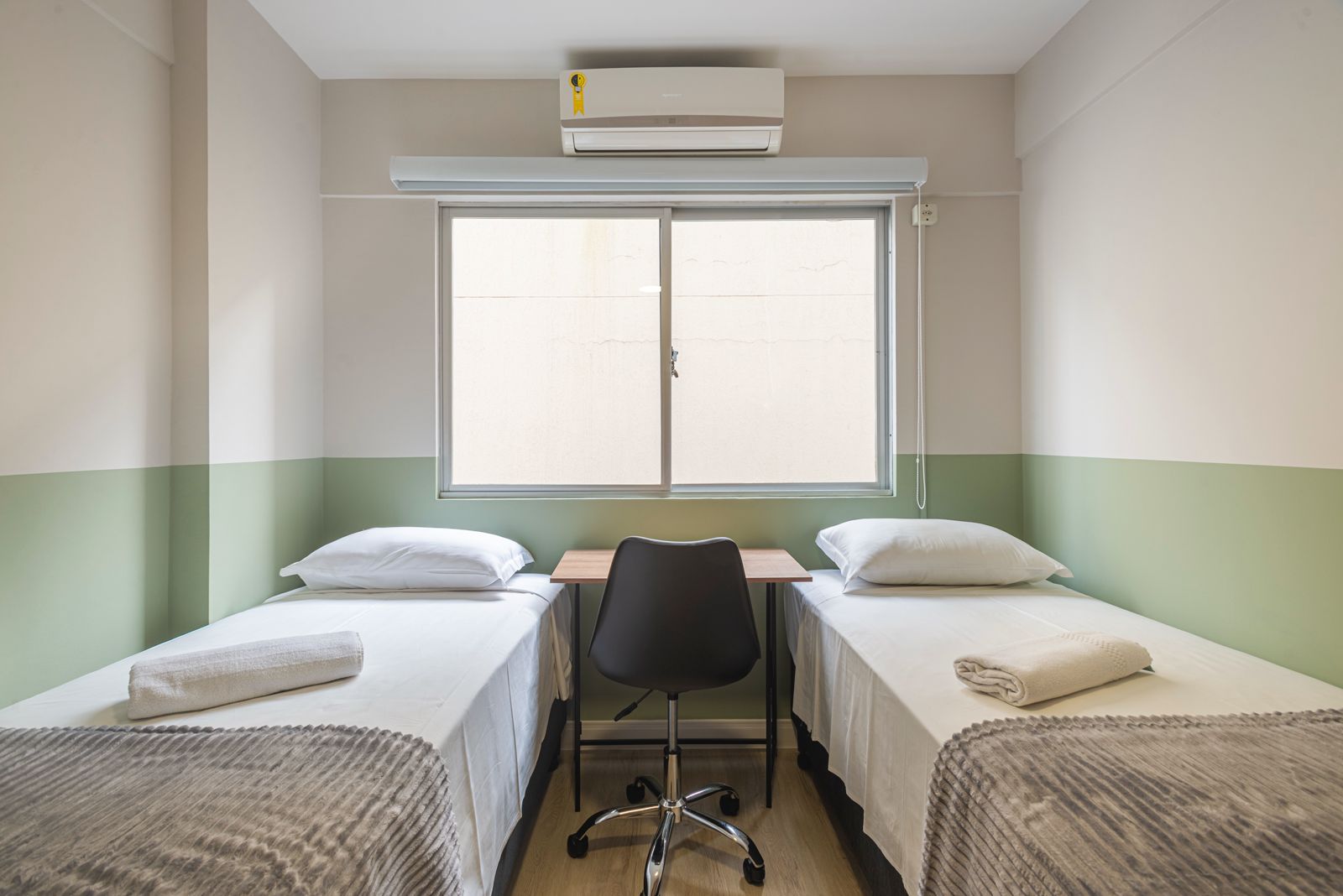Apartamento Mobiliado no Edifício Residencial Amazonas à venda no centro de Balneário Camboriú — foto 12
