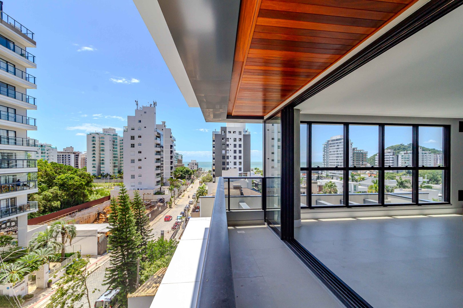 Apartamento no Edifício Dusseldorf à venda na Praia Brava — foto 12
