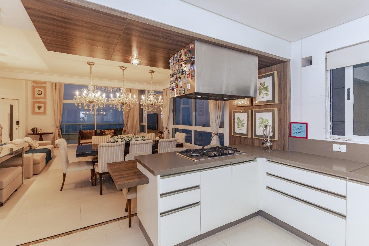 Apartamento no Edifício Renaissance à venda no centro de Balneário Camboriú — foto 15