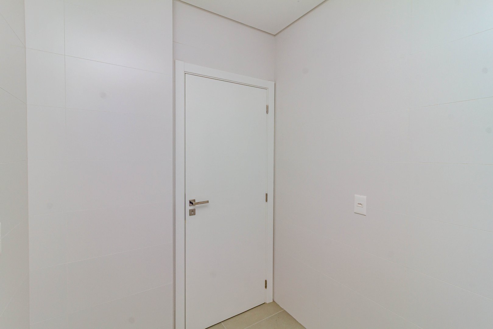 Apartamento no Edifício Dusseldorf à venda na Praia Brava — foto 40