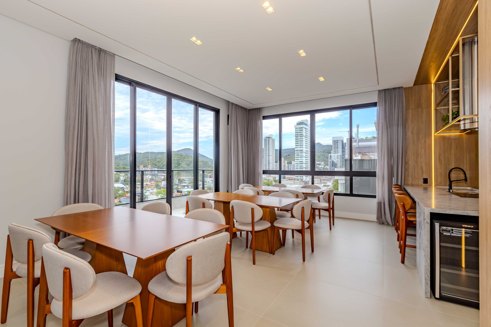 Apartamento no Edifício Dusseldorf à venda na Praia Brava — foto 53