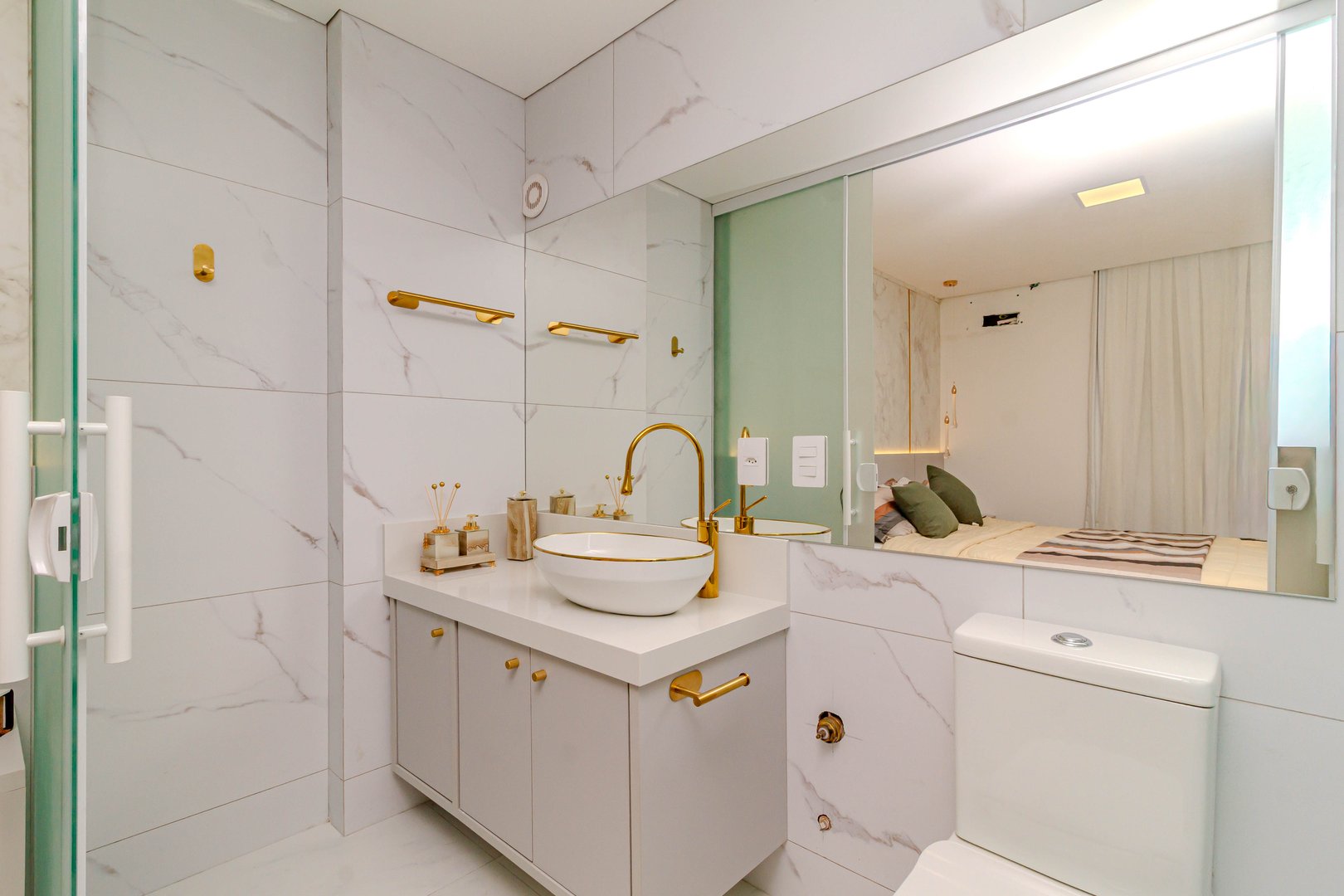 Apartamento Frente Mar no Edifício Oasis à venda no centro de Balneário Camboriú — foto 20