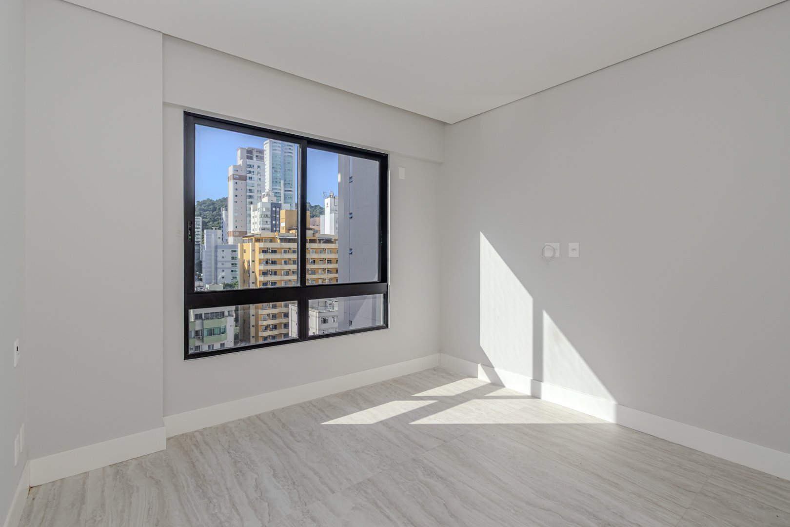 Apartamento no Edifício Riomaggiore Residenze à venda no Pioneiros em Balneário Camboriú — foto 3