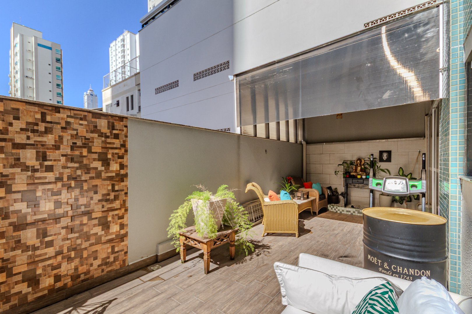 Apartamento Diferenciado no Edifício Sonnen Platz à venda no centro de Balneário Camboriú — foto 22