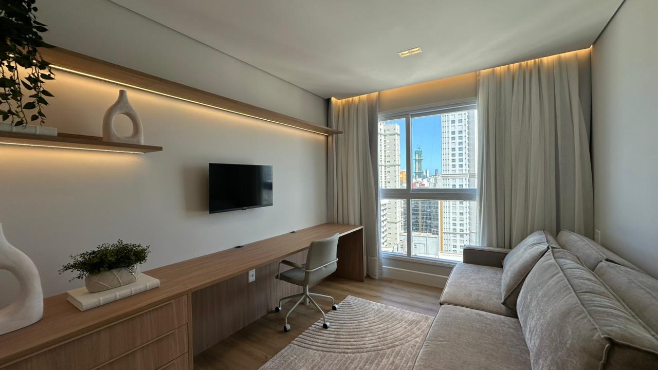 Apartamento vista mar no Edifício Cyano Mare à venda no centro de Balneário Camboriú — foto 16