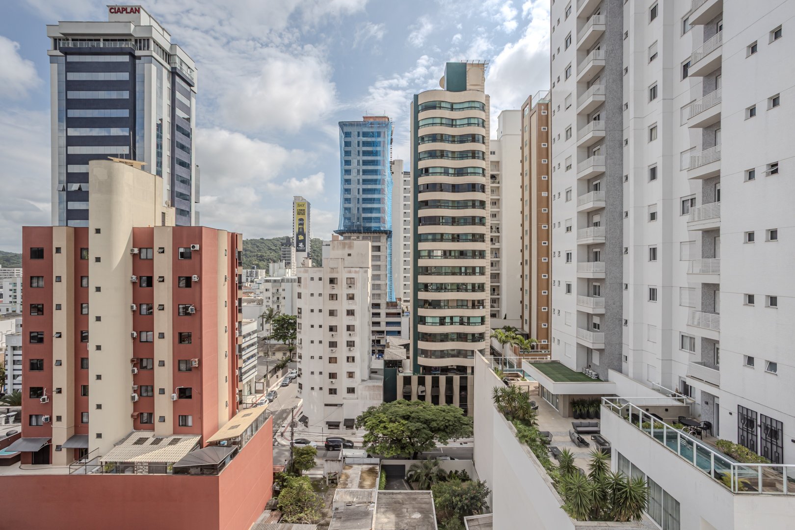 Cobertura Duplex Mobiliada no Edifício Sonnen Platz à venda no centro de Balneário Camboriú — foto 24