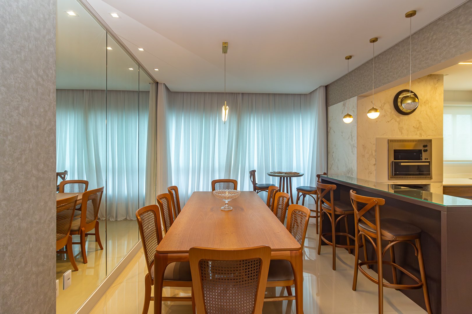 Apartamento Mobiliado no Edifício Mandala à venda no centro de Balneário Camboriú — foto 4