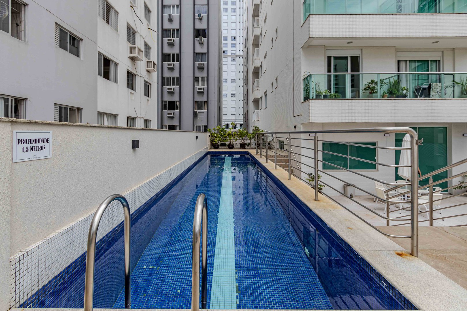 Apartamento Mobiliado no Edifício San Pietro Residence à venda no centro de Balneário Camboriú — foto 36