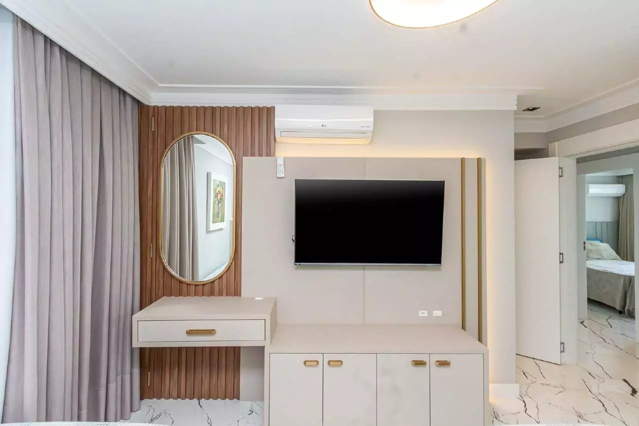 Apartamento Frente Mar no Edifício Imperatriz à venda no centro de Balneário Camboriú — foto 17