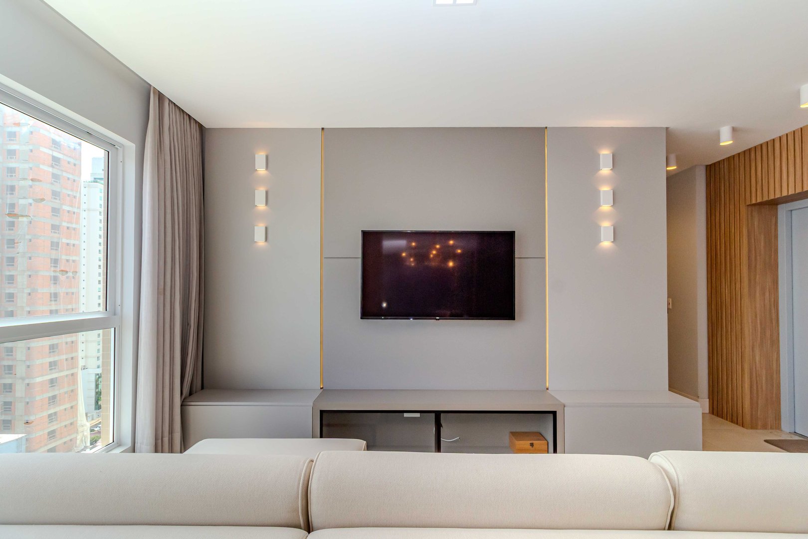Apartamento no Edifício Montpellier Residence à venda no Pioneiros em Balneário Camboriú — foto 3