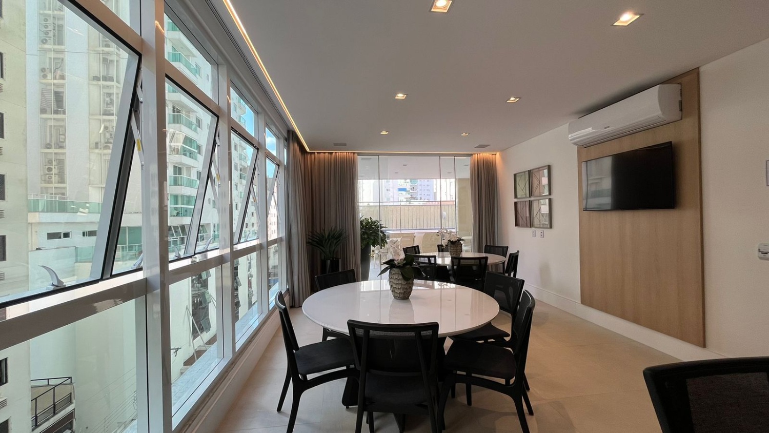 Apartamento no Edifício Villa Alba à venda no centro em Balneário Camboriú — foto 23