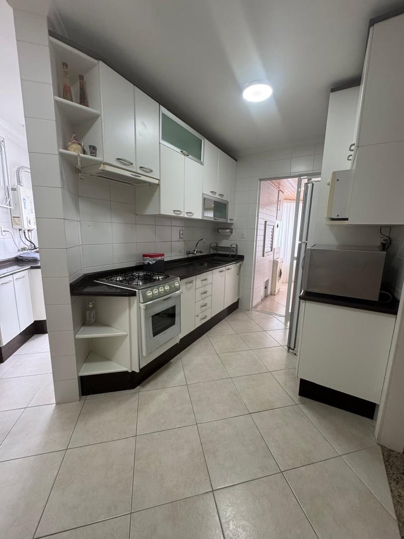Apartamento no Edifício Coliseum Residence à venda no centro em Balneário Camboriú — foto 8
