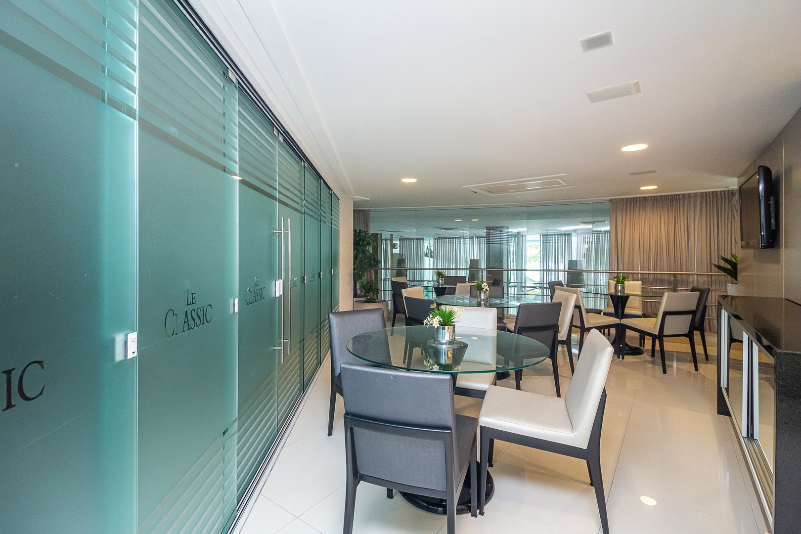 Apartamento no Edifício Le Classic à venda no centro de Balneário Camboriú — foto 18