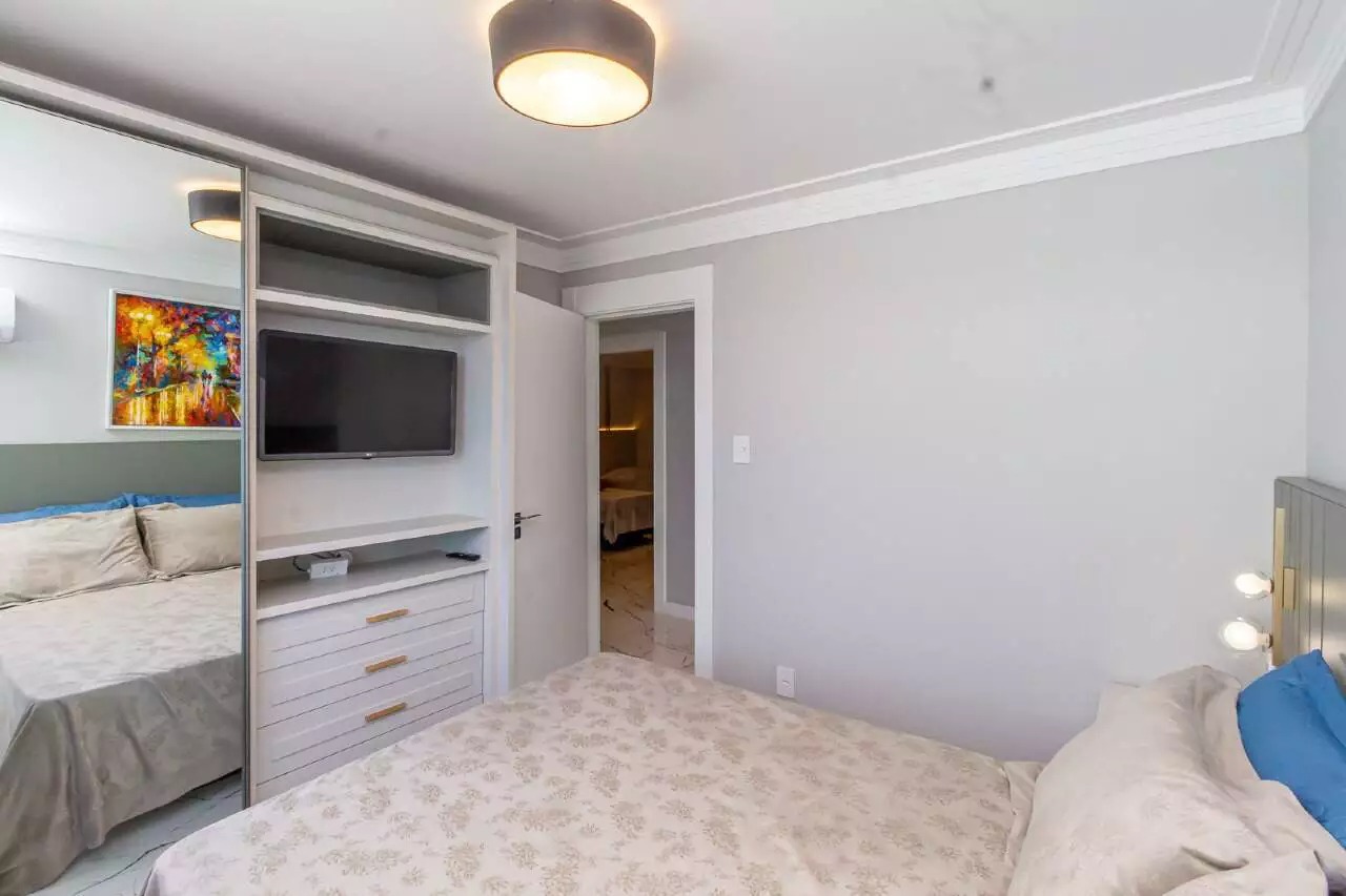Apartamento Frente Mar no Edifício Imperatriz à venda no centro de Balneário Camboriú — foto 24