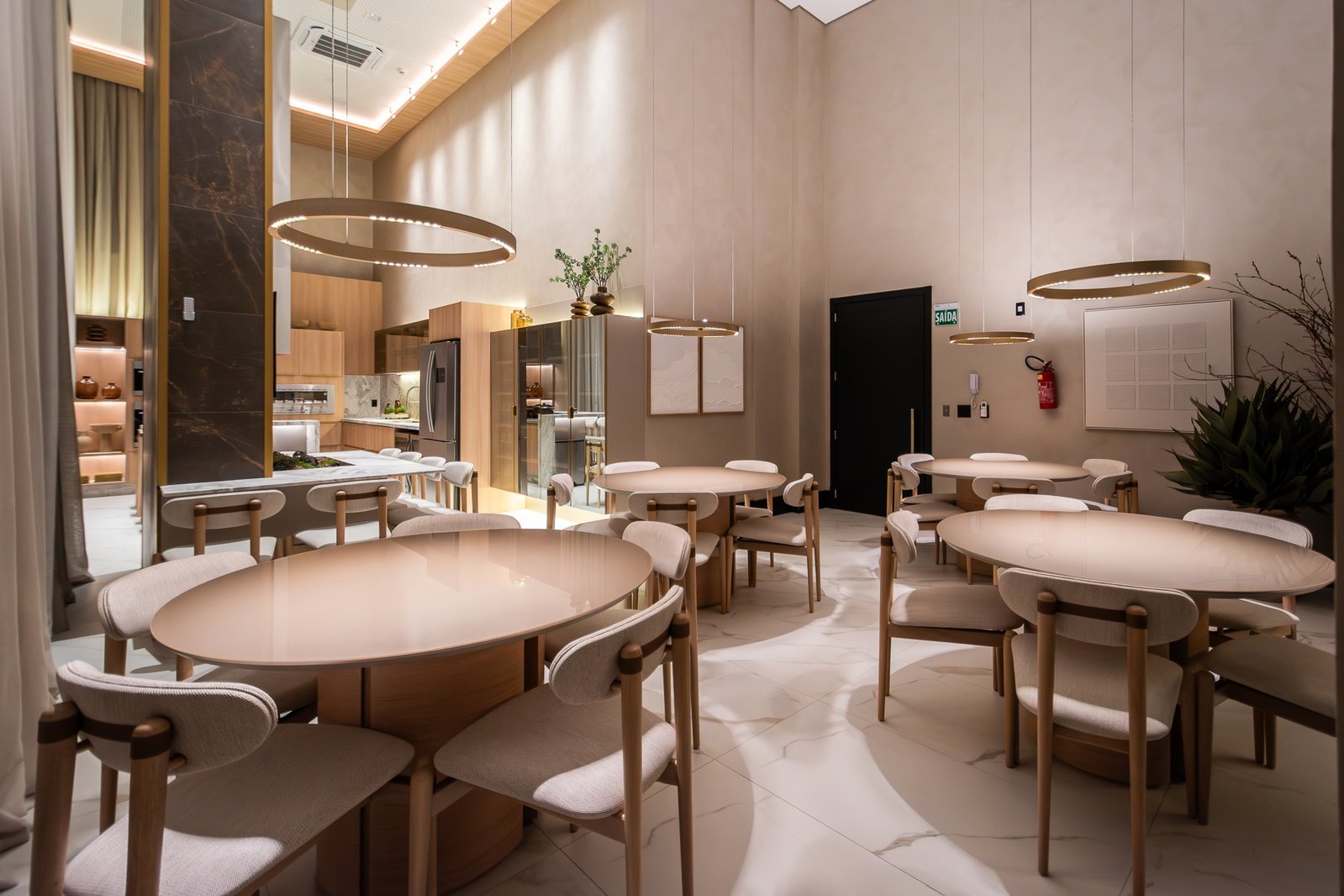 Apartamento no Edifício Riomaggiore Residenze à venda em Pioneiros, Balneário Camboriú — foto 32