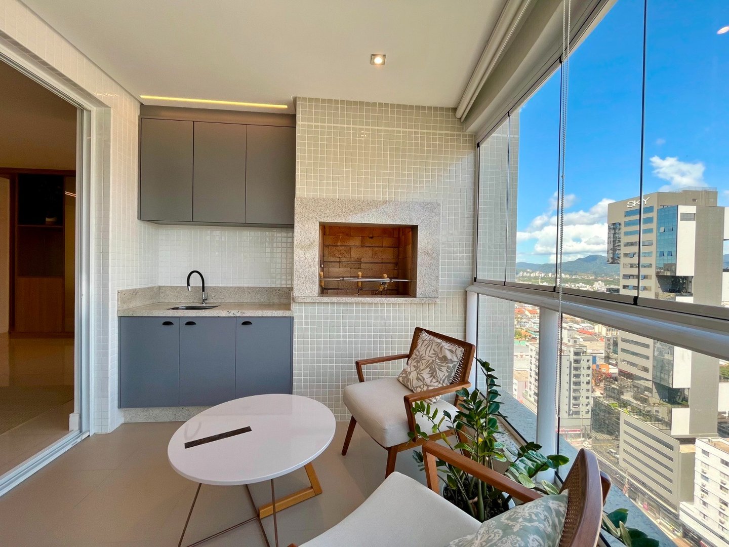 Apartamento no Edifício Royalton Residence à venda no centro de Balneário Camboriú — foto 7