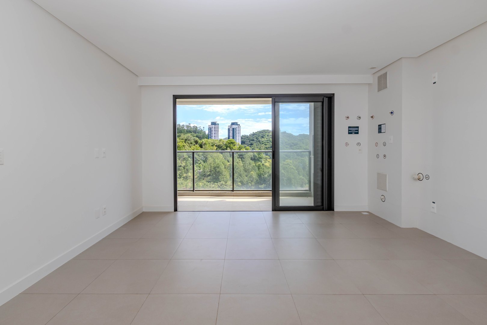 Apartamento no Edifício Brava Garden Home Club à venda na Praia Brava — foto 4