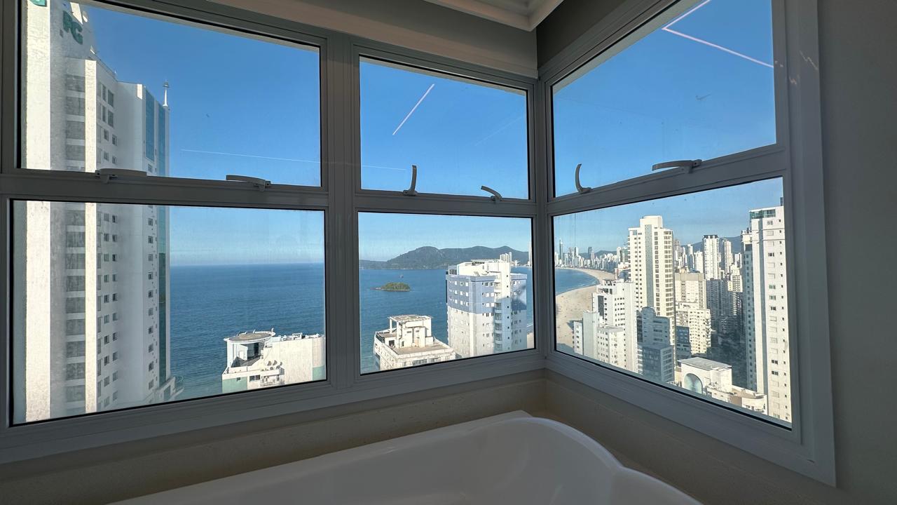 Apartamento Vista Mar no Edifício Eleganza Tower à venda no centro de Balneário Camboriú — foto 26
