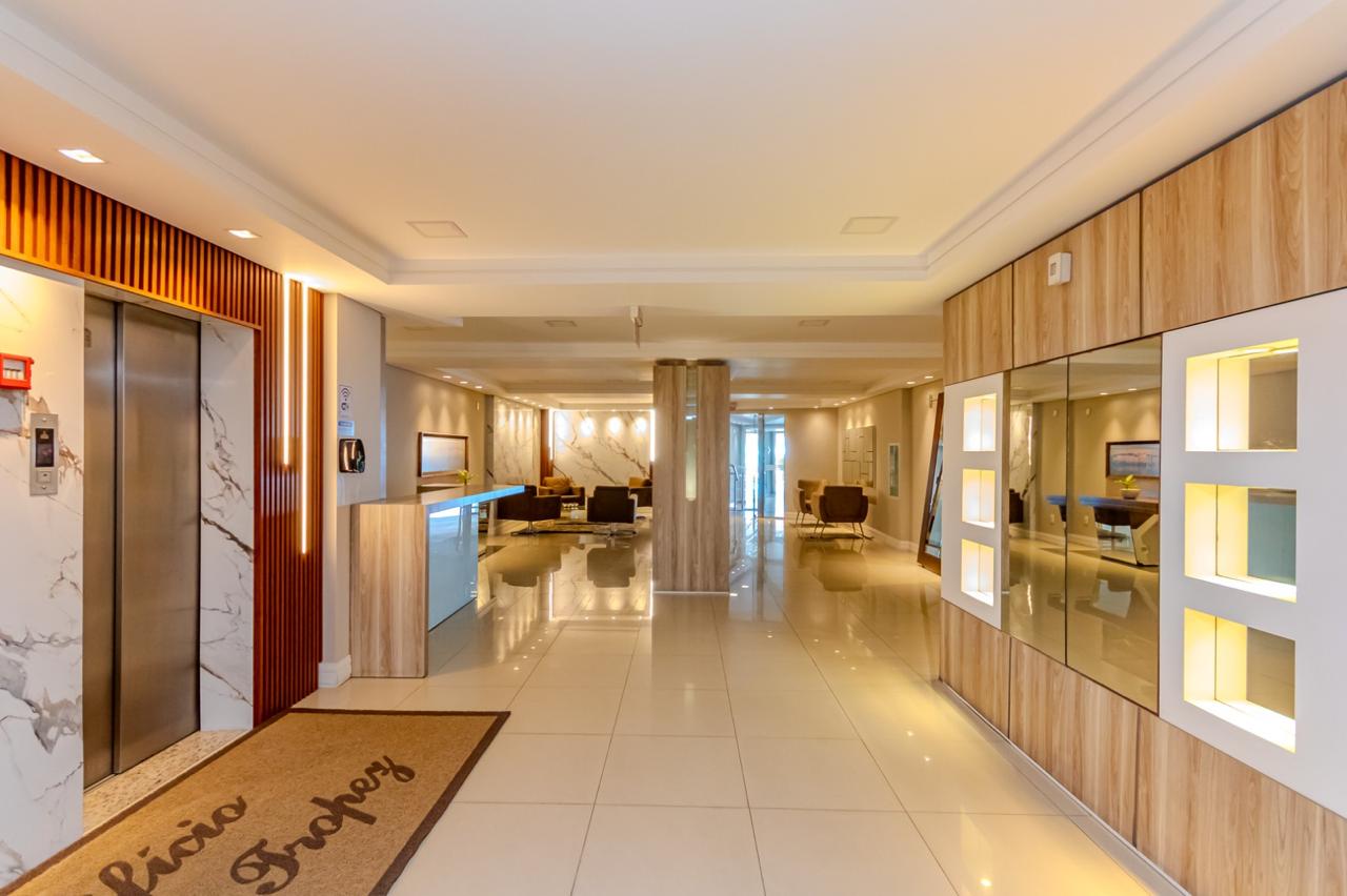 Apartamento Frente Mar no Edifício Saint Tropez à venda na Barra Sul em Balneário Camboriú — foto 11