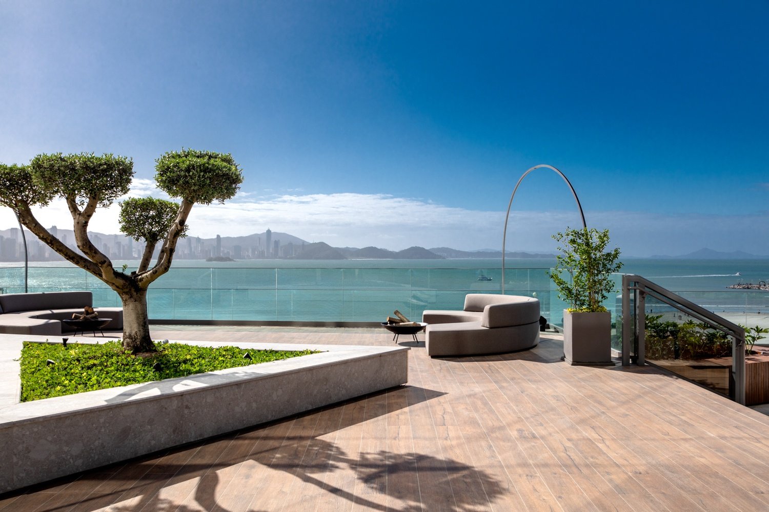 Apartamento no Edifício Pharos à venda no centro de Balneário Camboriú — foto 46