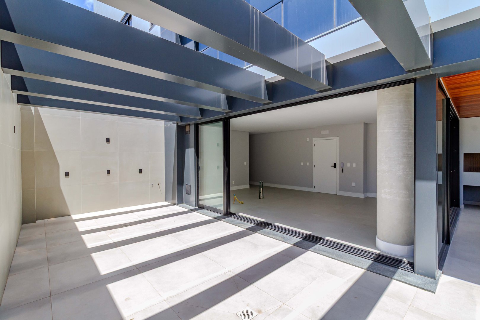 Apartamento Garden no Edifício Dusseldorf à venda na Praia Brava — foto 12
