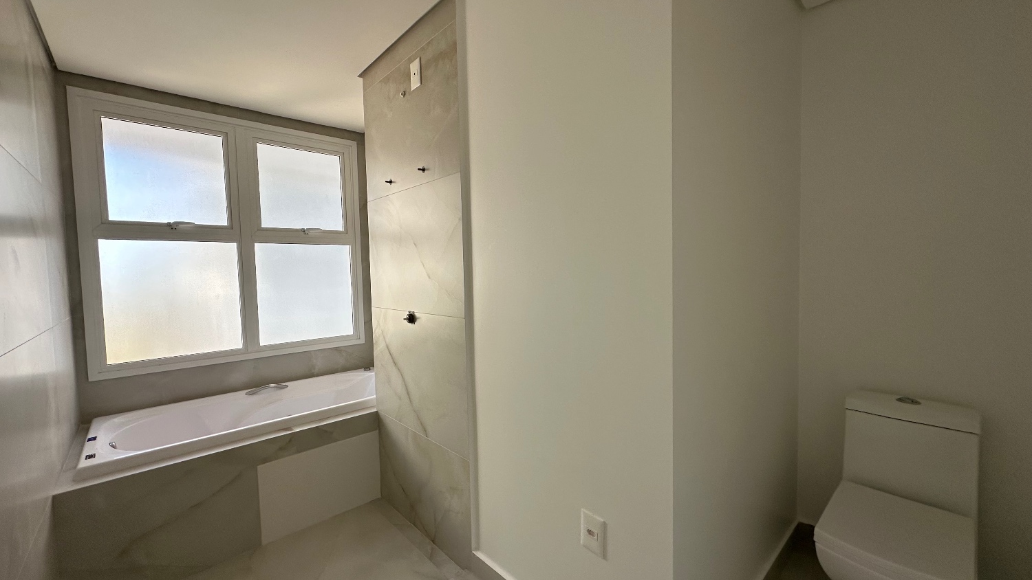Apartamento Vista Mar no Edifício Le Blanc à venda na Praia Brava em Itajaí — foto 8