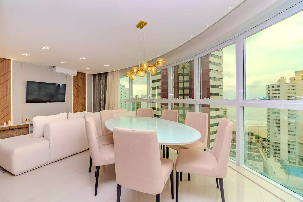 Apartamento Vista Mar no Edifício Olympo Tower à venda no centro de Balneário Camboriú