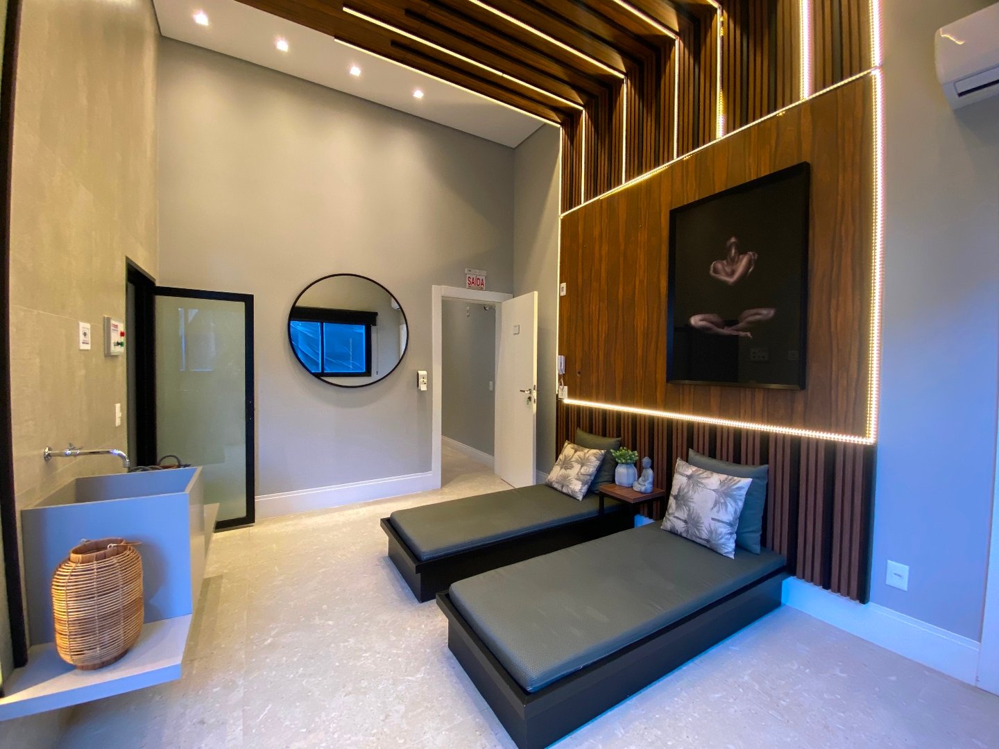 Apartamento Diferenciado no Edifício Argos Residence à venda na Barra Sul de Balneário Camboriú — foto 31