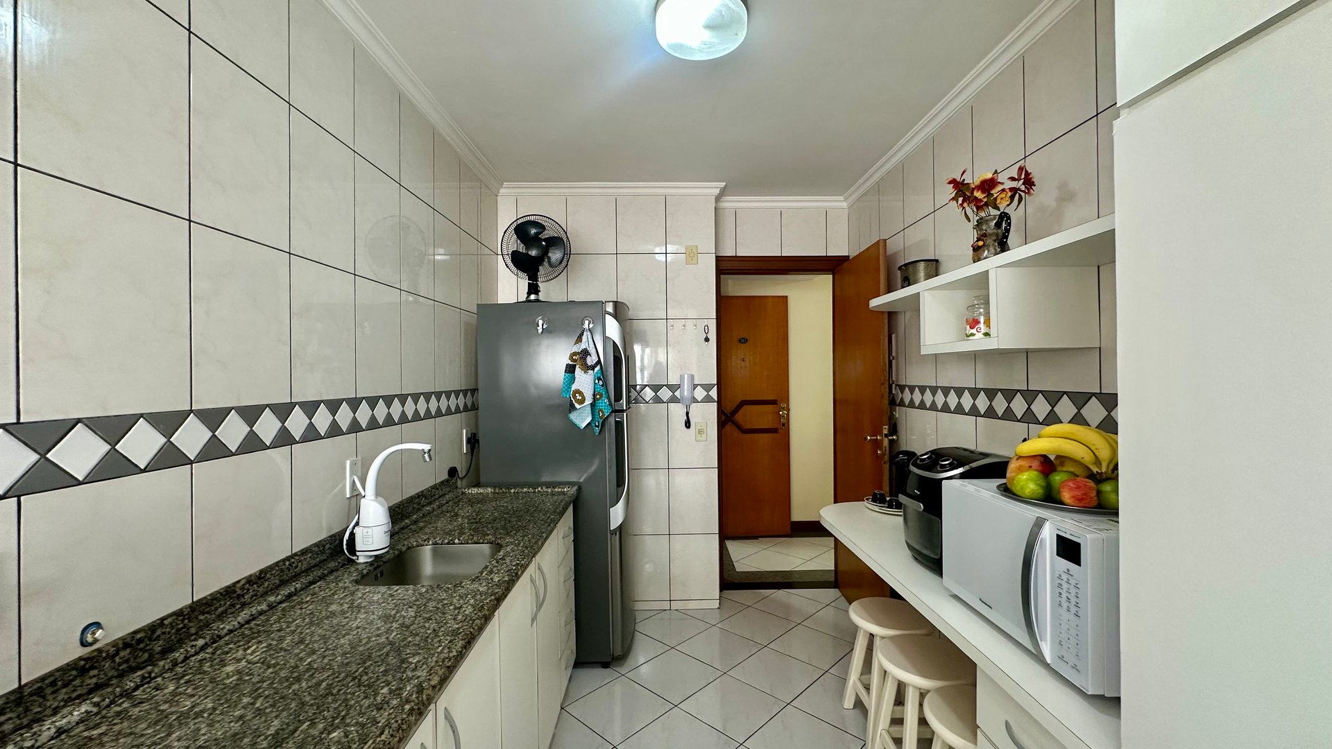 Apartamento no Edifício Residencial Michigan à venda no centro de Balneário Camboriú — foto 9