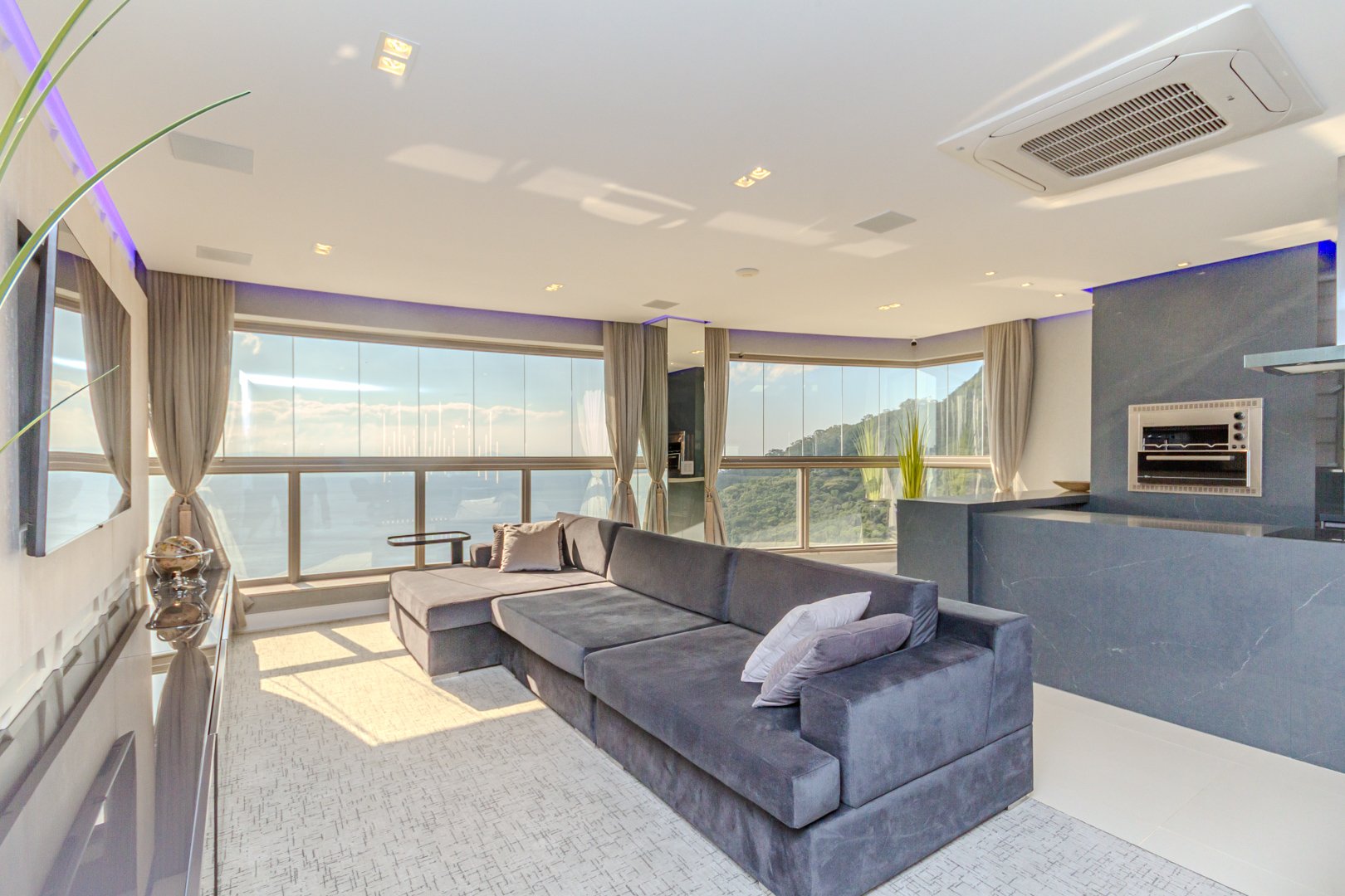 Apartamento no Edifício Baturité Lounge House à venda em Barra Sul, Balneário Camboriú — foto 3