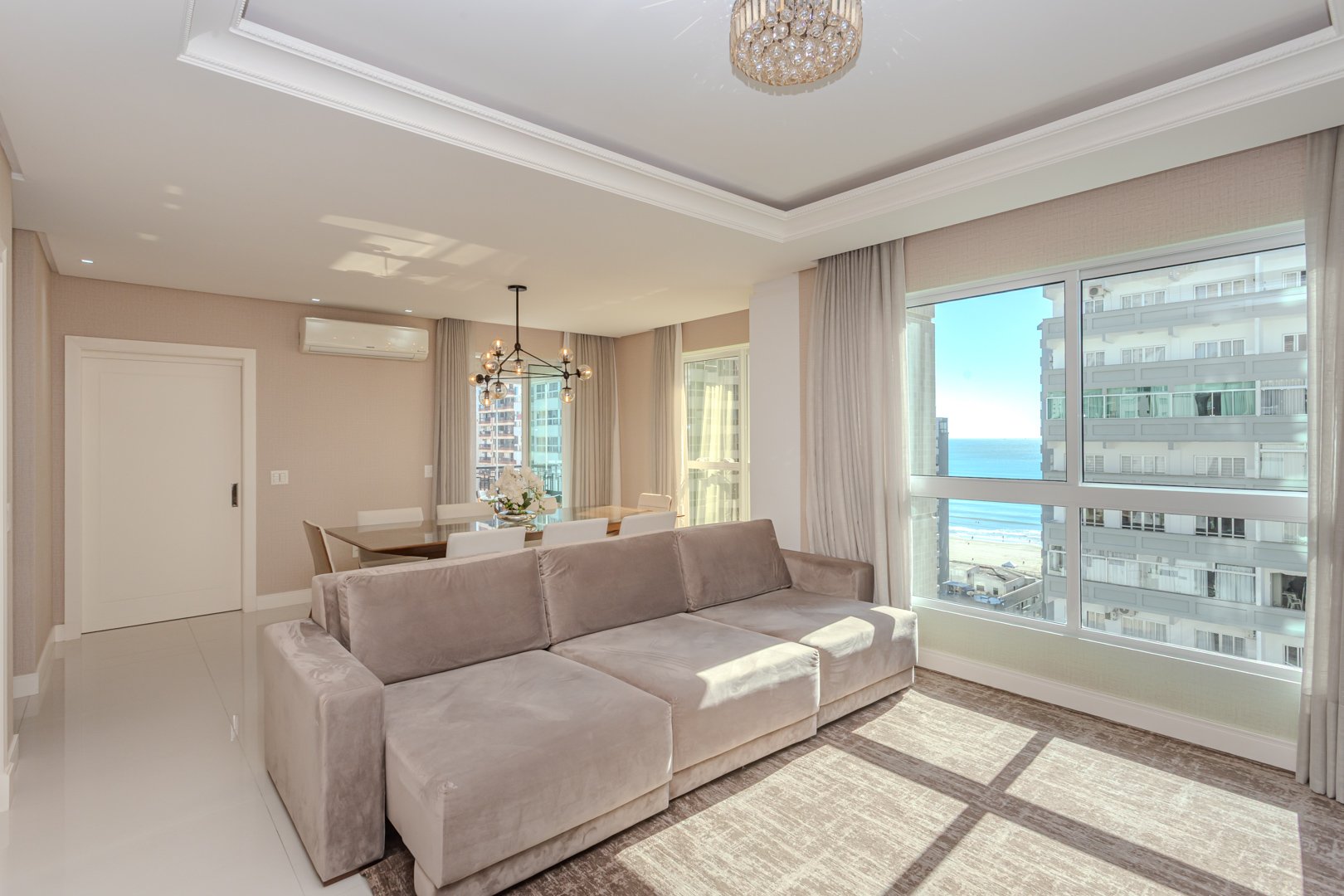 Apartamento Vista Mar no Edifício Parigi à venda no centro de Balneário Camboriú — foto 3