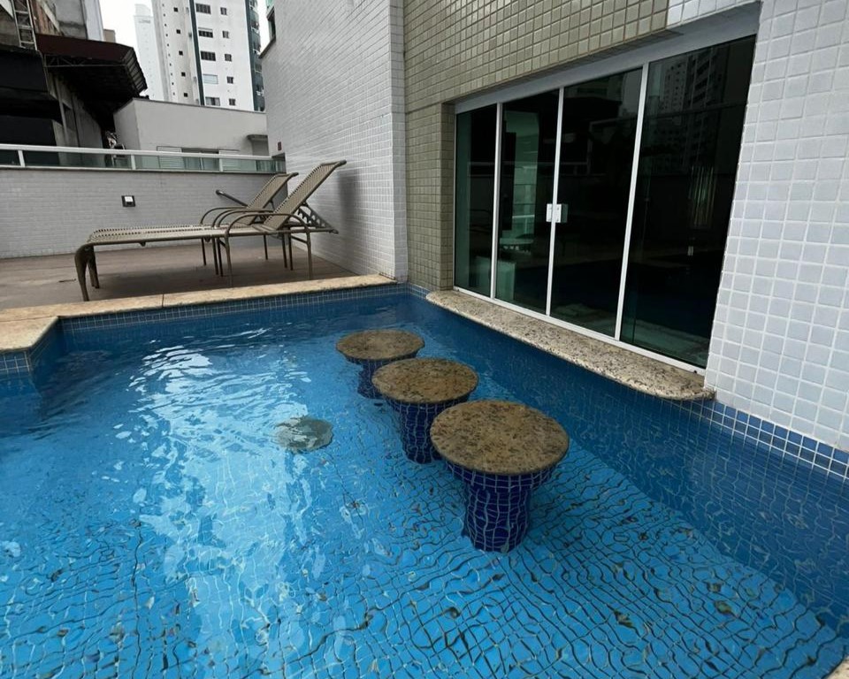 Apartamento Mobiliado no Edifício Esquina de Parma à venda no centro de Balneário Camboriú — foto 20