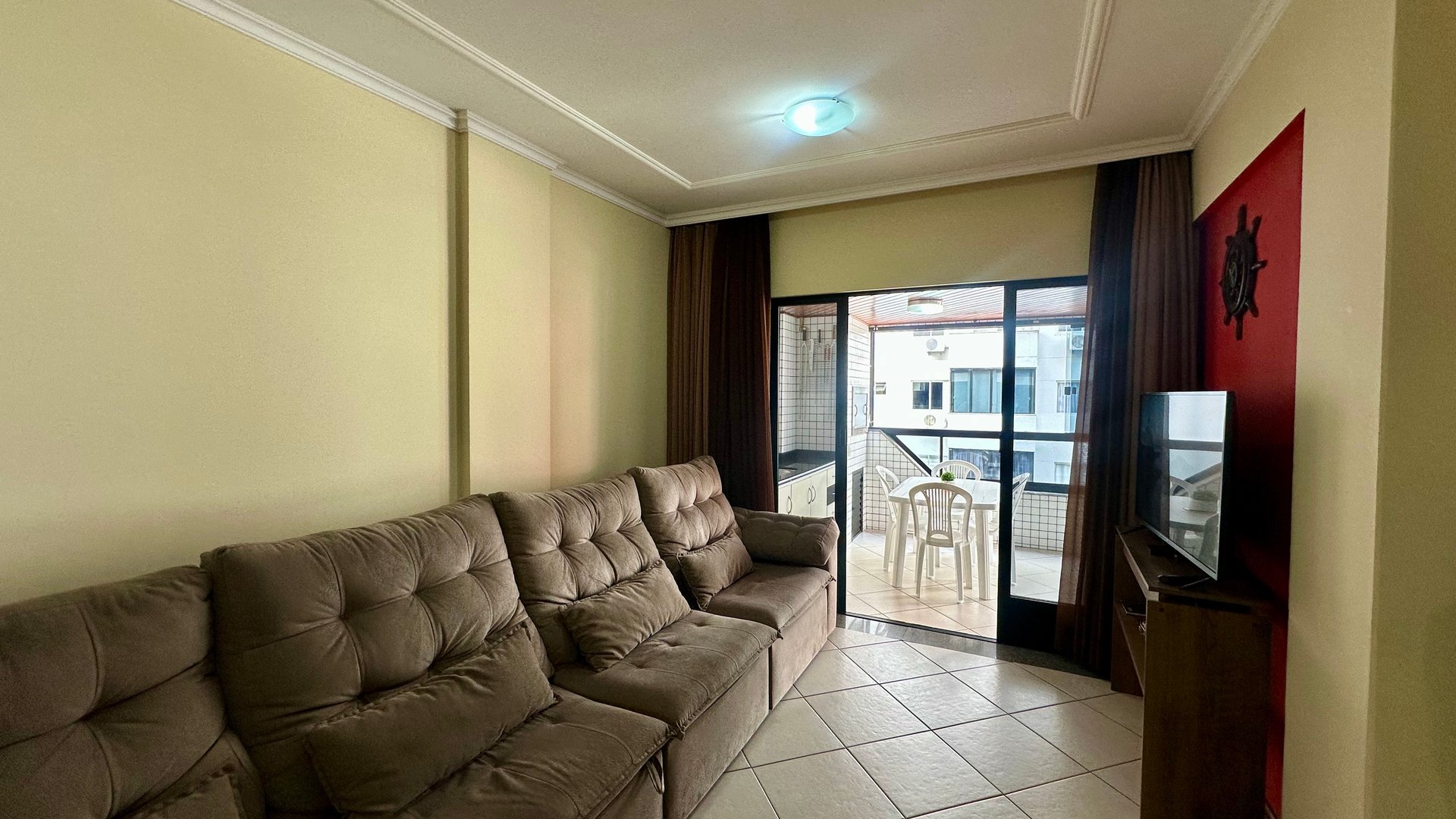 Apartamento no Edifício Residencial Michigan à venda no centro de Balneário Camboriú — foto 3