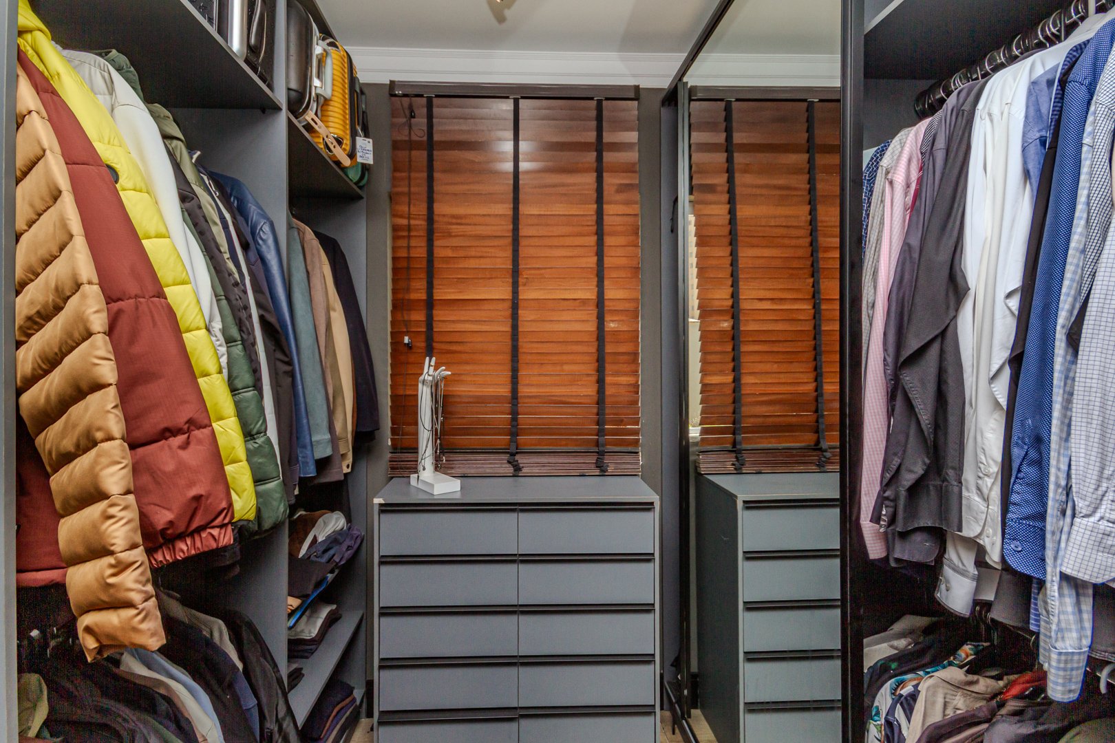 Apartamento Diferenciado no Edifício Sonnen Platz à venda no centro de Balneário Camboriú — foto 31
