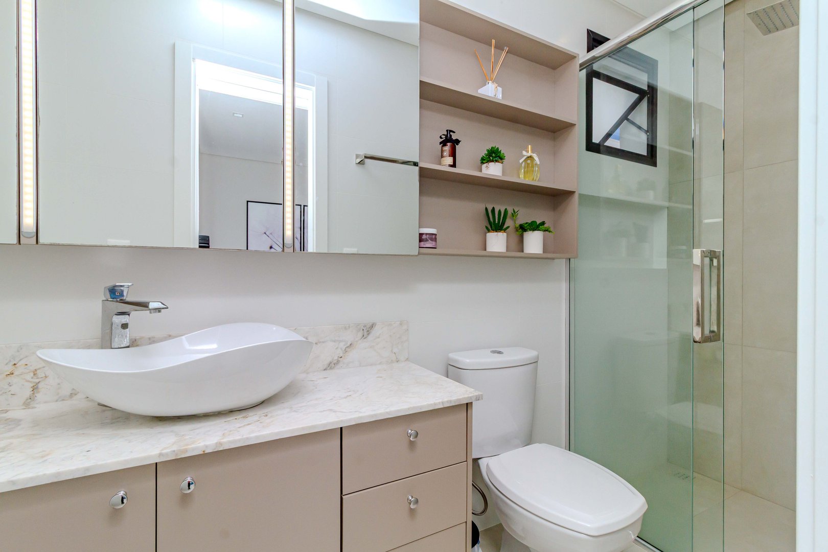 Apartamento no Edifício Kirra Residence à venda no centro de Balneário Camboriú — foto 11