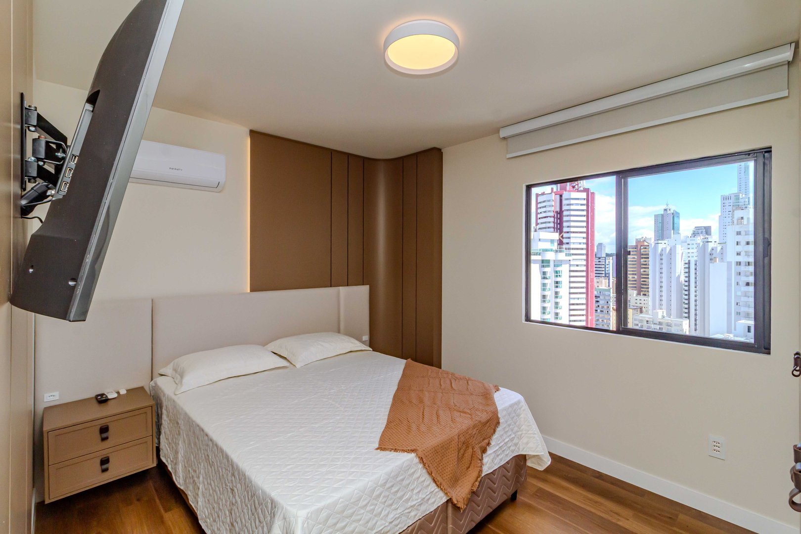 Apartamento no Edifício Oscar Bremer à venda no centro de Balneário Camboriú — foto 18