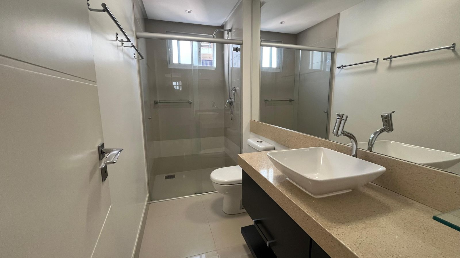 Apartamento Mobiliado no Edifício Villa Di Mare à venda no centro de Balneário Camboriú — foto 11
