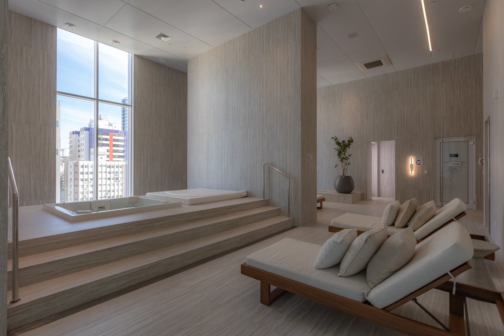 Apartamento Frente Mar no Edifício Boreal Tower à venda no centro de Balneário Camboriú — foto 59