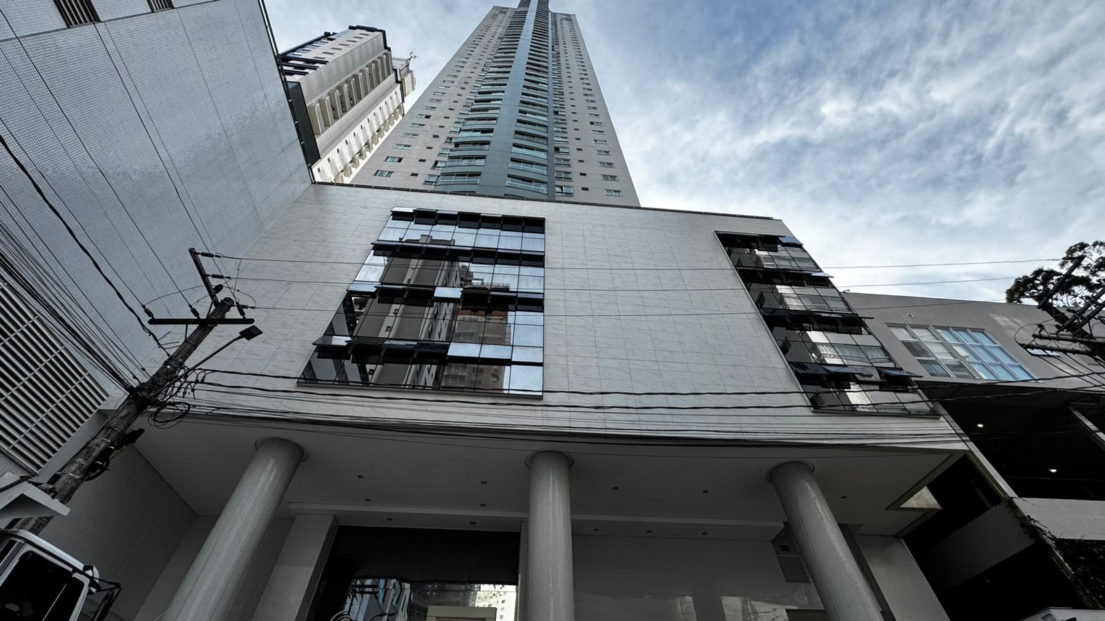 Apartamento no Edifício Império das Ondas à venda no Pioneiros, Balneário Camboriú — foto 8