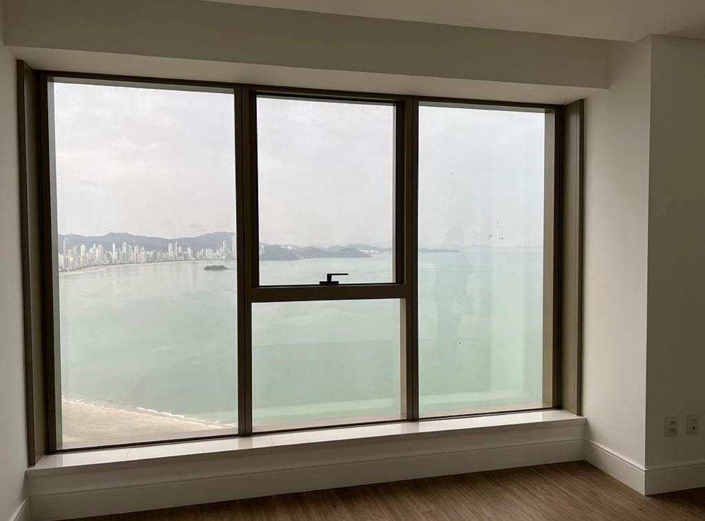 Apartamento Vista Mar no Edifício Yachthouse à venda em Barra Sul em Balneário Camboriú — foto 7