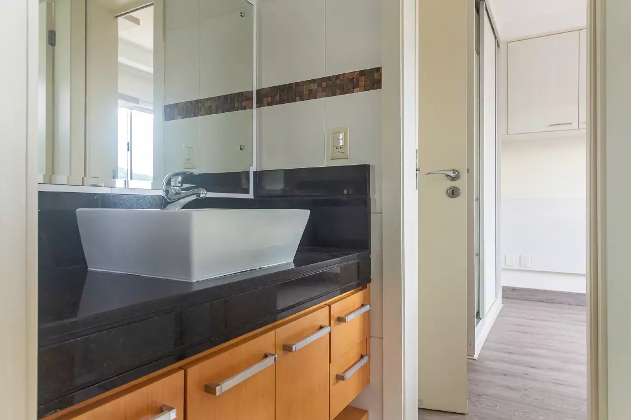 Apartamento no Edifício Residencial Giacomo Puccini à venda no centro de Balneário Camboriú — foto 12