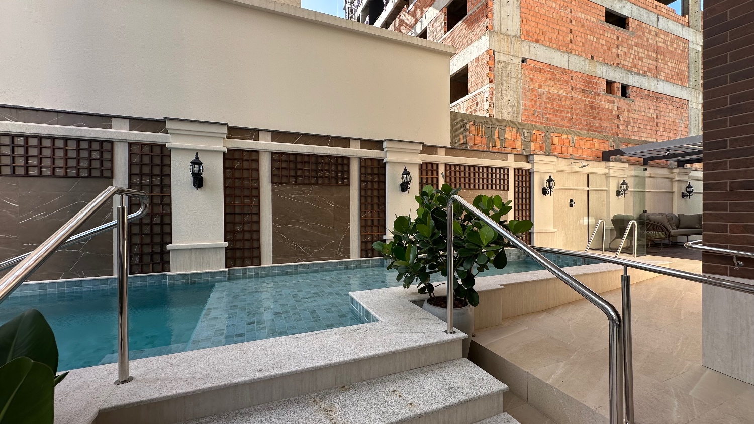 Apartamento no Edifício Hannover Residence à venda na Barra Sul em Balneário Camboriú — foto 28