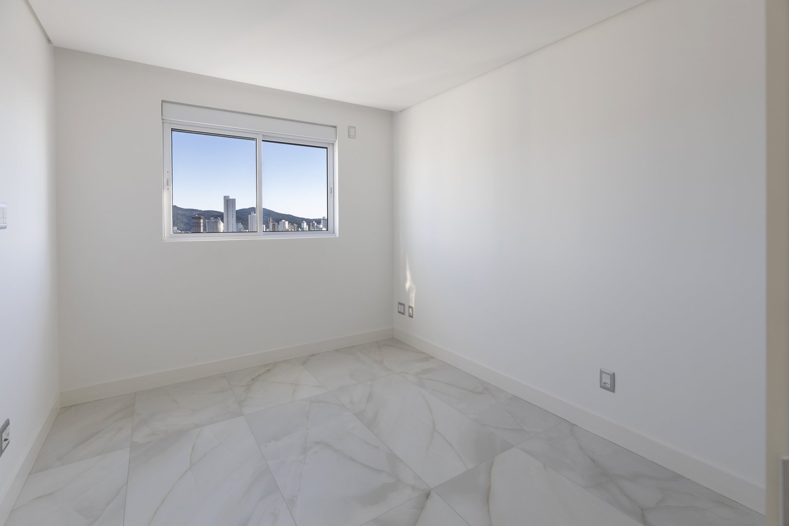 Apartamento Vista Mar no Edifício Ocean Breeze Residence à venda no centro de Balneário Camboriú — foto 12