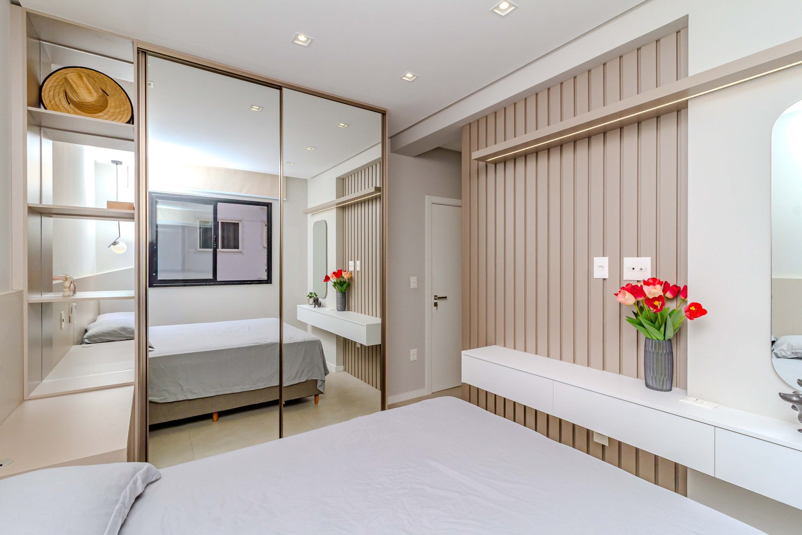 Apartamento no Edifício Kirra Residence à venda no centro de Balneário Camboriú — foto 13