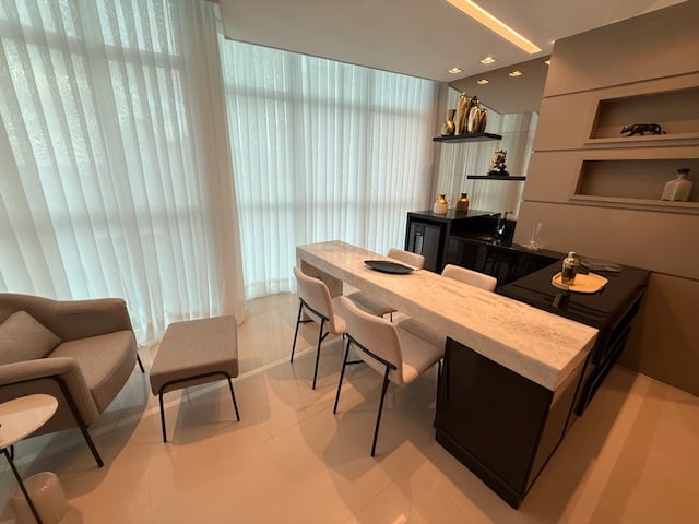 Apartamento no Edifício Cartagena Residence à venda no centro de Balneário Camboriú — foto 3