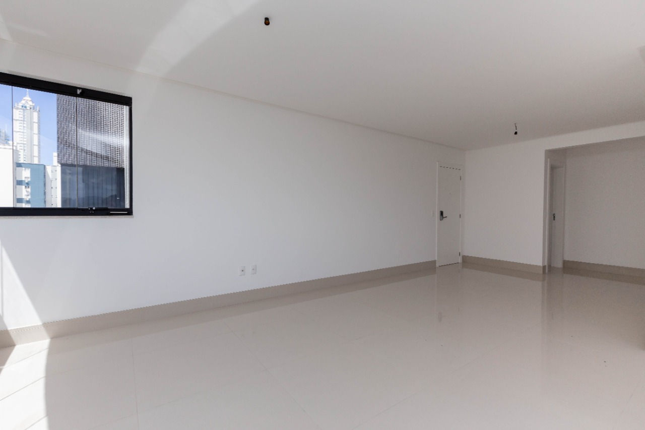 Apartamento no Edifício Villa Castelli à venda no Centro de Balneário Camboriú — foto 5