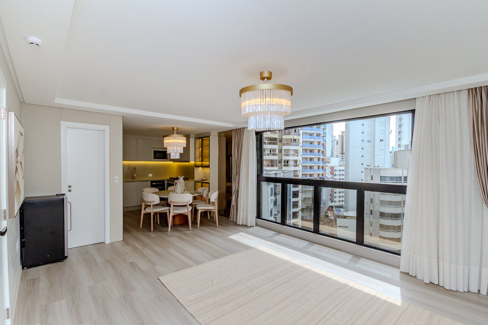 Apartamento Quadra Mar no Edifício Sauer Residence à venda em Barra Sul em Balneário Camboriú