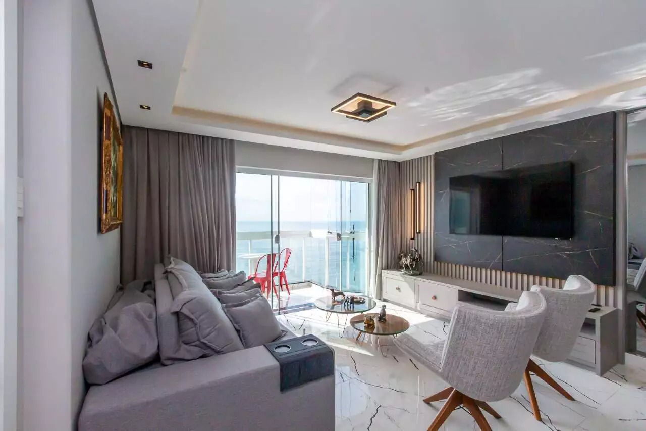 Apartamento Frente Mar no Edifício Imperatriz à venda no centro de Balneário Camboriú — foto 3