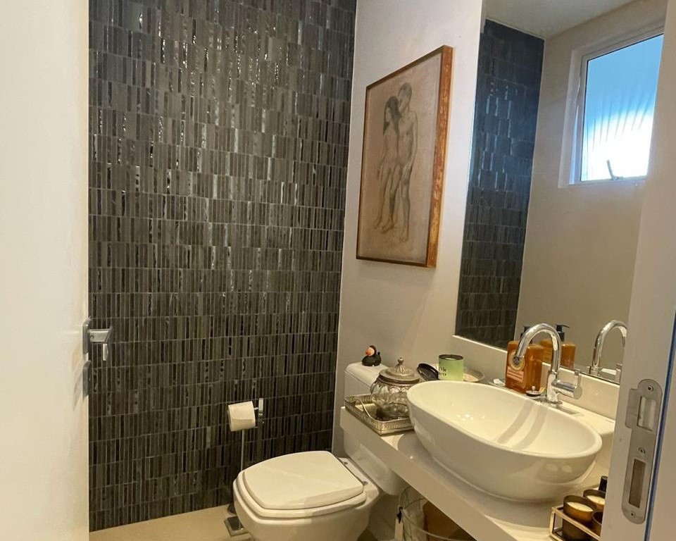 Apartamento no Edifício Rovere Della Luna à venda no centro de Balneário Camboriú — foto 8