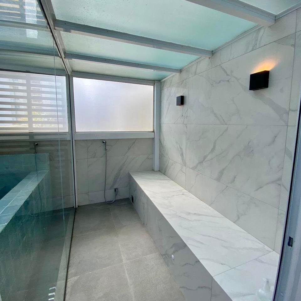 Apartamento Diferenciado no Edifício Residencial Porto Verano à venda no centro de Balneário Camboriú — foto 12